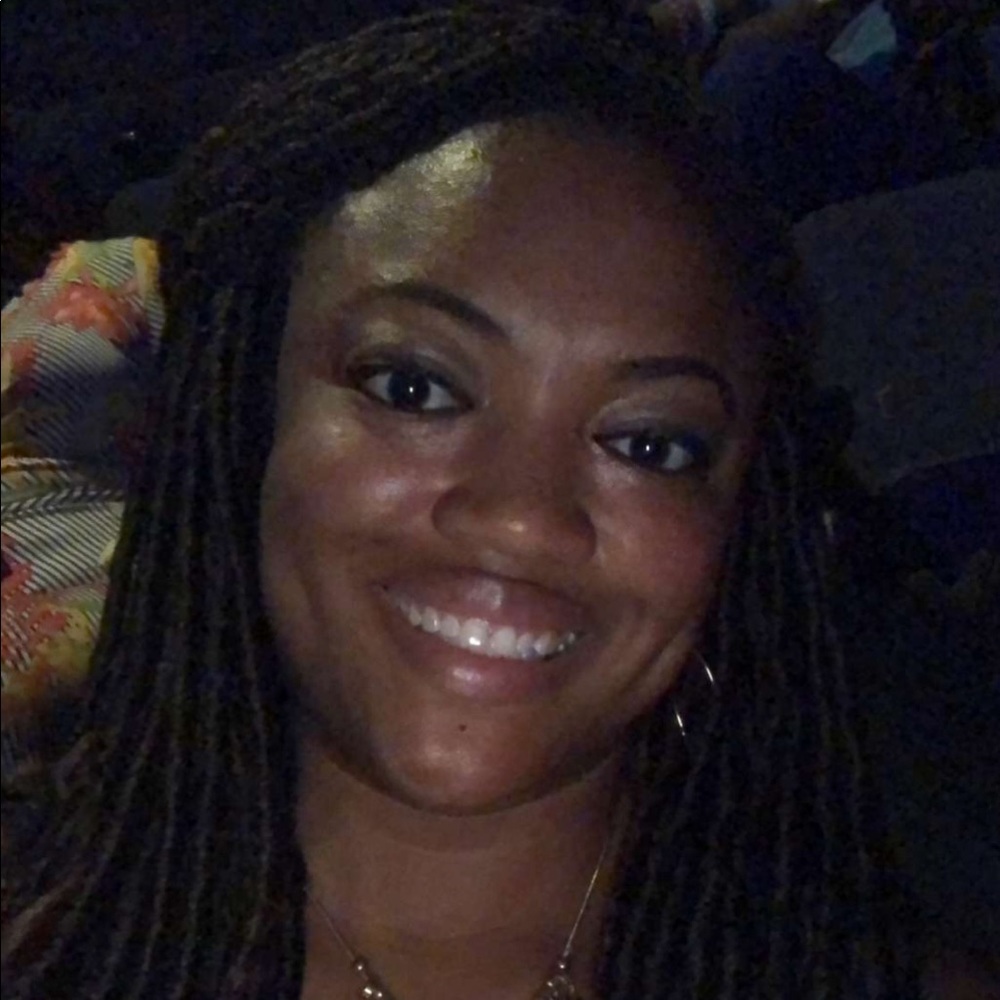 Meet your Posher, Tiffany